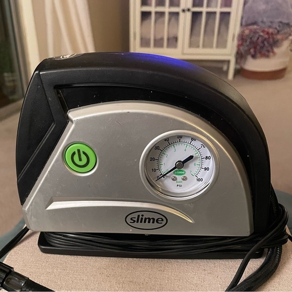 Slime Tire Inflator - Preloved 💚🖤 - Picture 1 of 5